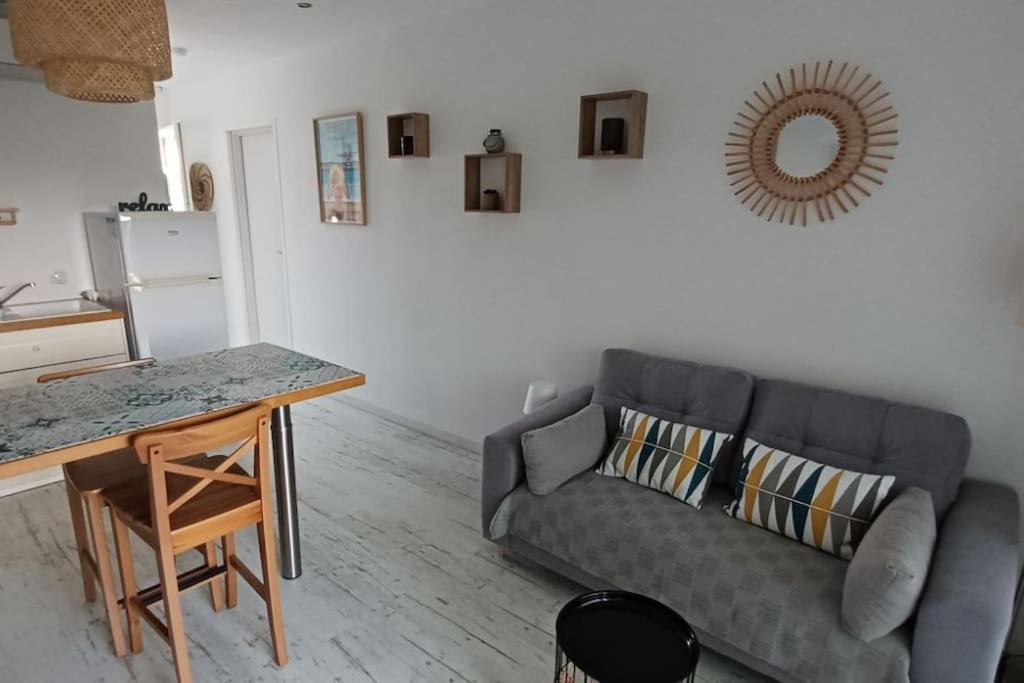 Appartement 2 Pieces, 1 Chambre, Terrasse Gujan-Mestras Exterior foto